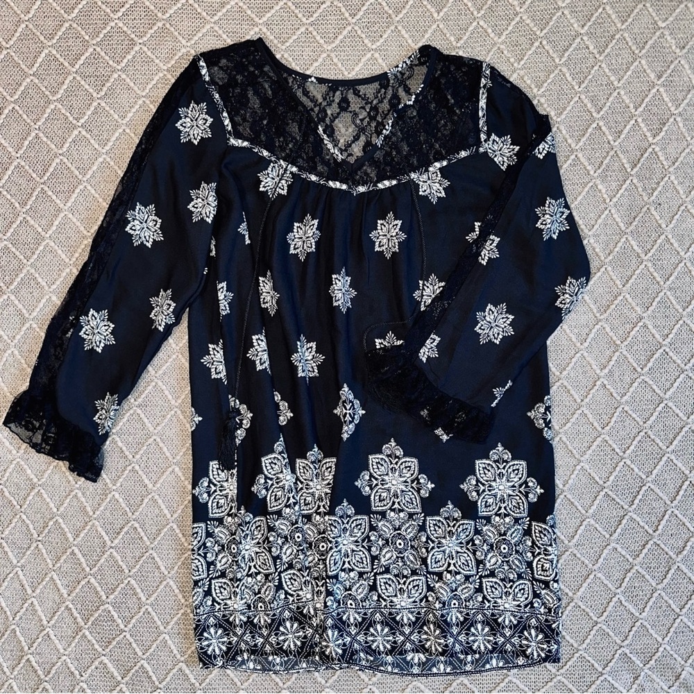 VENUS 3/4 Sleeve Dress with Sheer Lace Details Size Large L